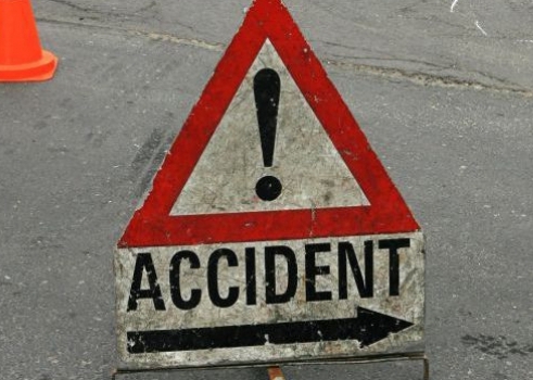 Trei moldoveni au suferit într-un accident în România