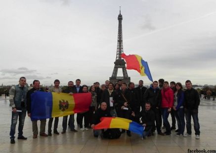 Франция предлагает финансовую поддержку аспирантам из Молдовы
