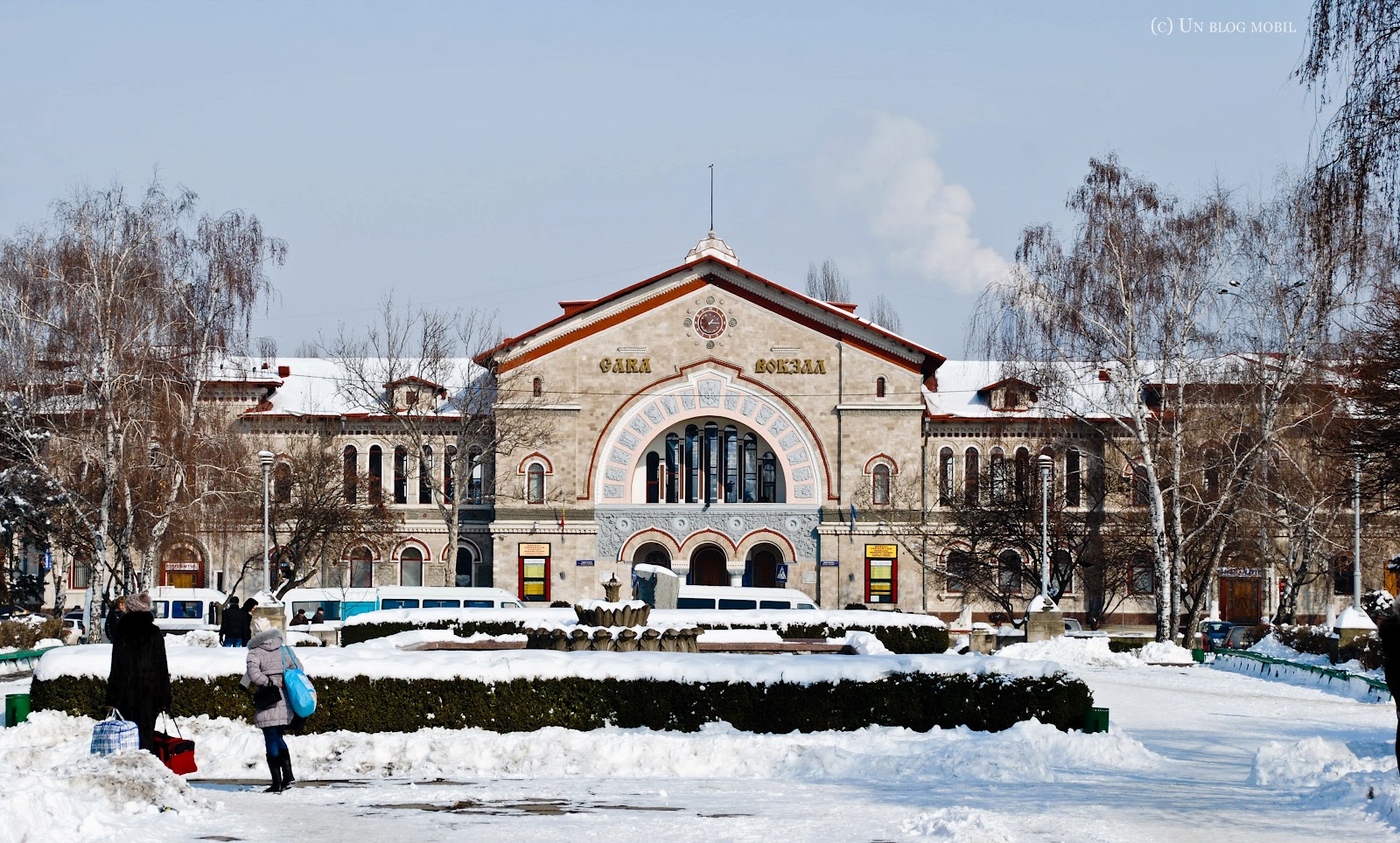 Д кишинев. Кишинев зимой. Chisinau зима. Вокзалы Кишинёва зимой. Кишиневский Пригородный вокзал (gara Chişinău Suburban).